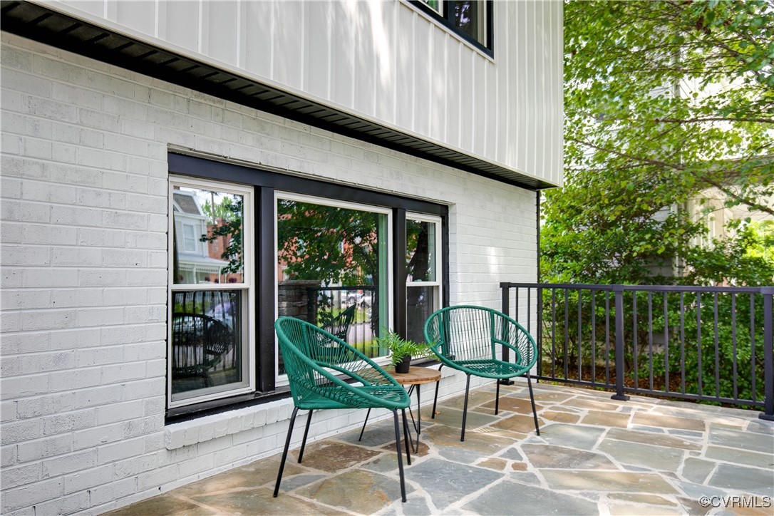 2914 Griffin Ave