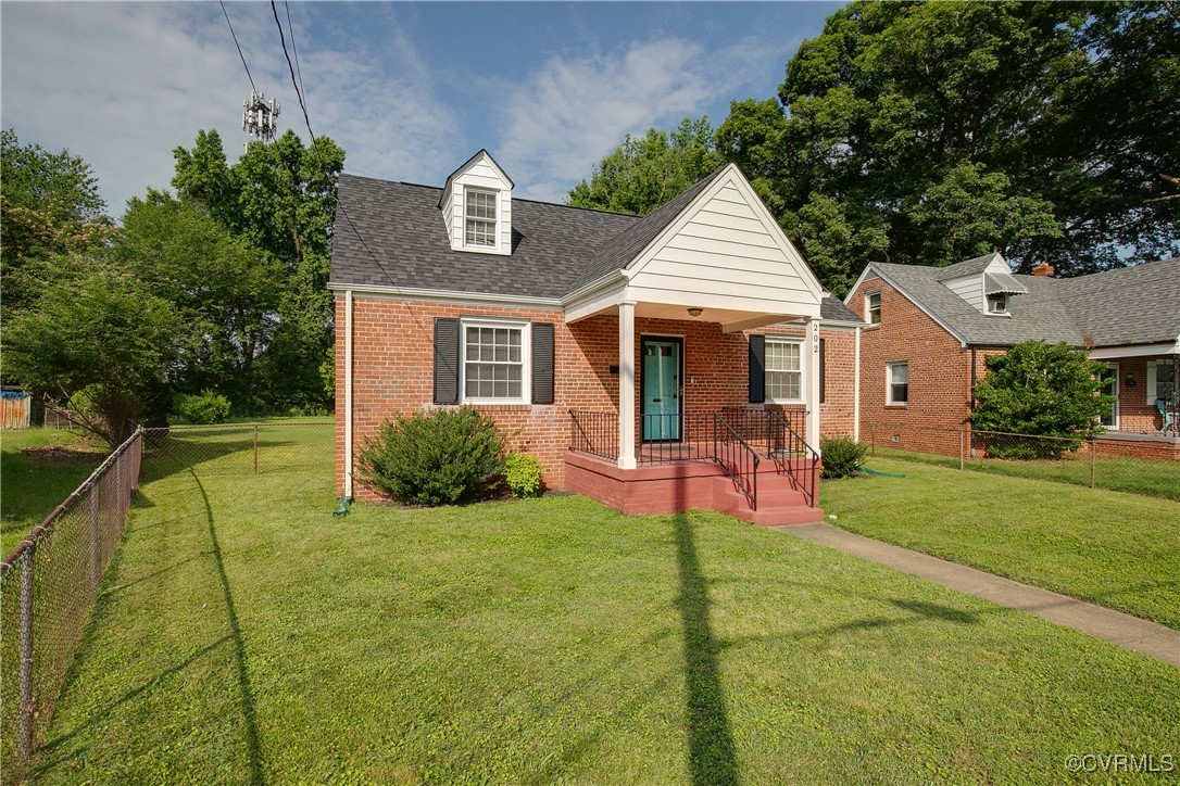 202 Larne Ave