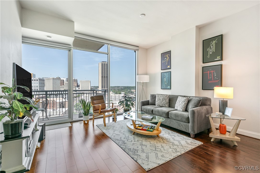 301 Virginia St Unit#U1607