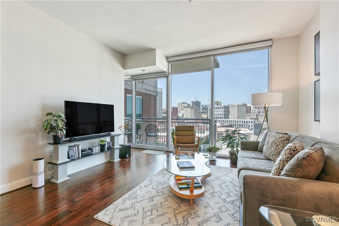301 Virginia St Unit#U1607