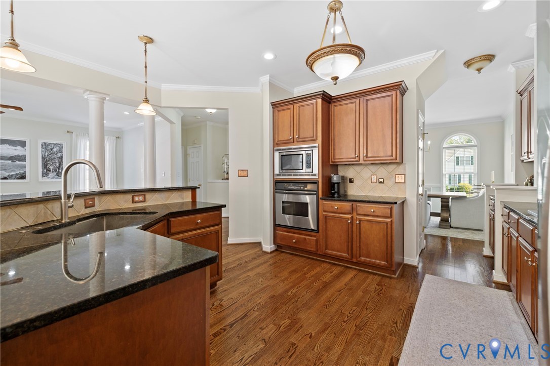 9318 Mahogany Dr