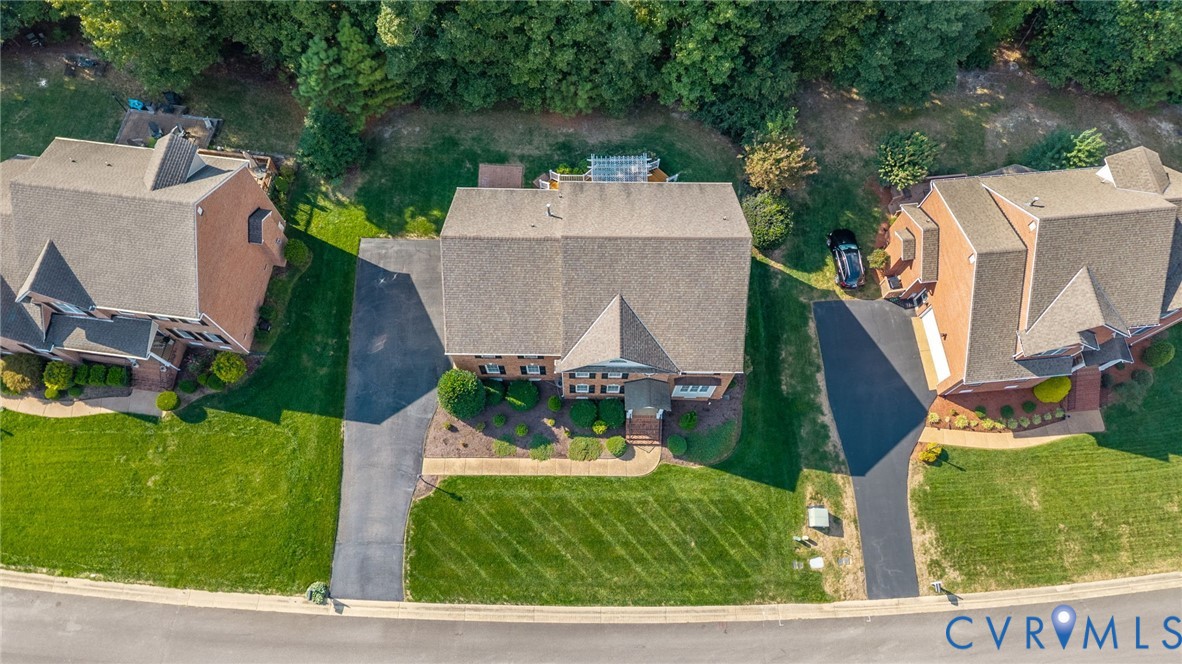 9318 Mahogany Dr