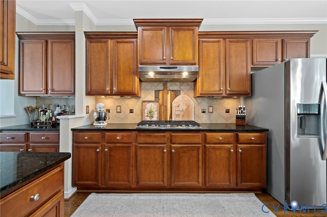9318 Mahogany Dr