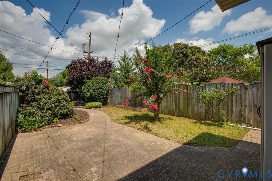 3416 Floyd Ave