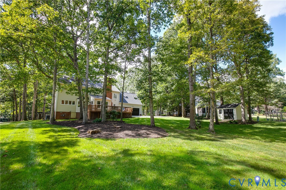 2441 Swanhurst Dr