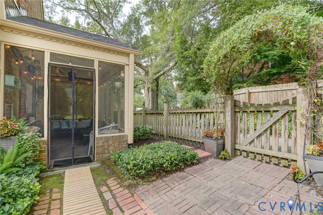 4822 Morrison Rd