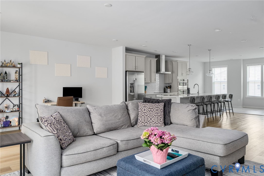 9007 Telegraph Rd Unit#B