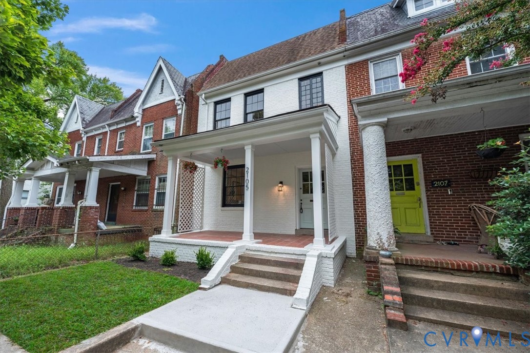 2105 Maplewood Ave