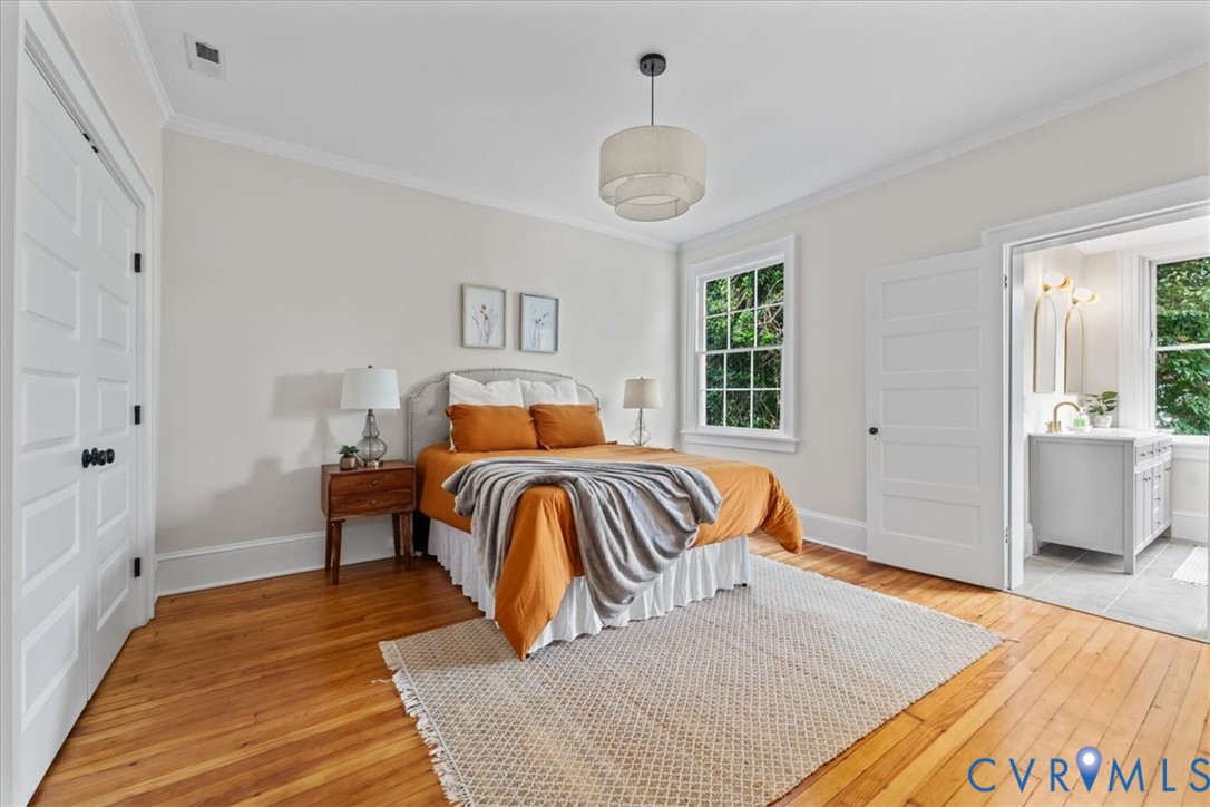 2105 Maplewood Ave