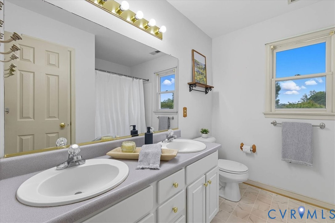 8132 Kiwi Ln