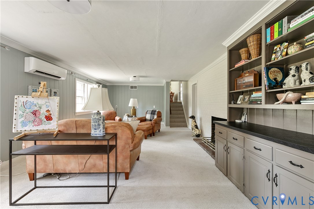 3041 Darnley Dr