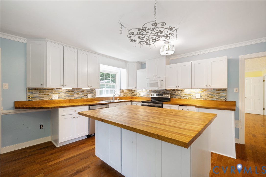 9900 Beaver Bridge Rd