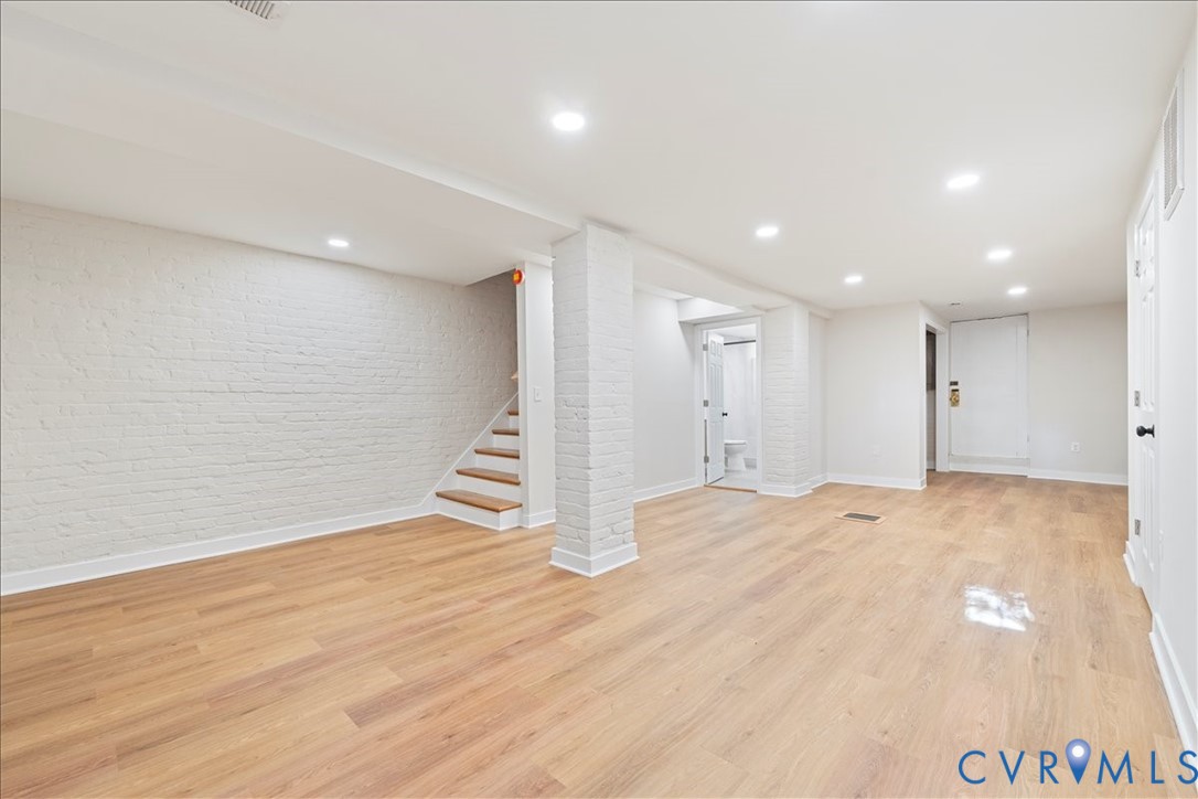 210 N Belmont Ave