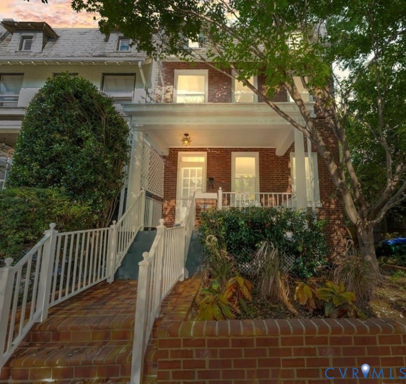210 N Belmont Ave