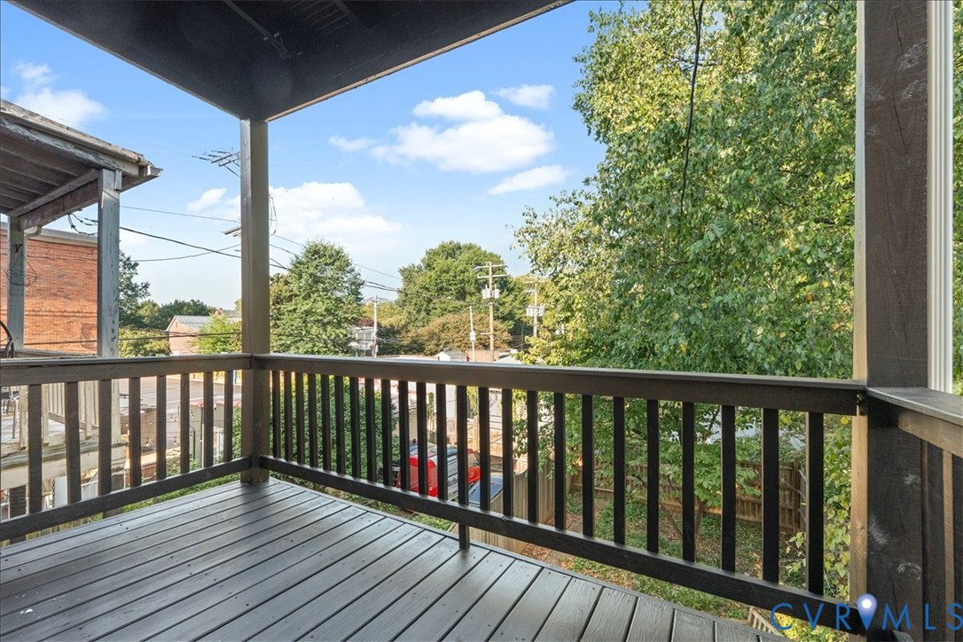 210 N Belmont Ave