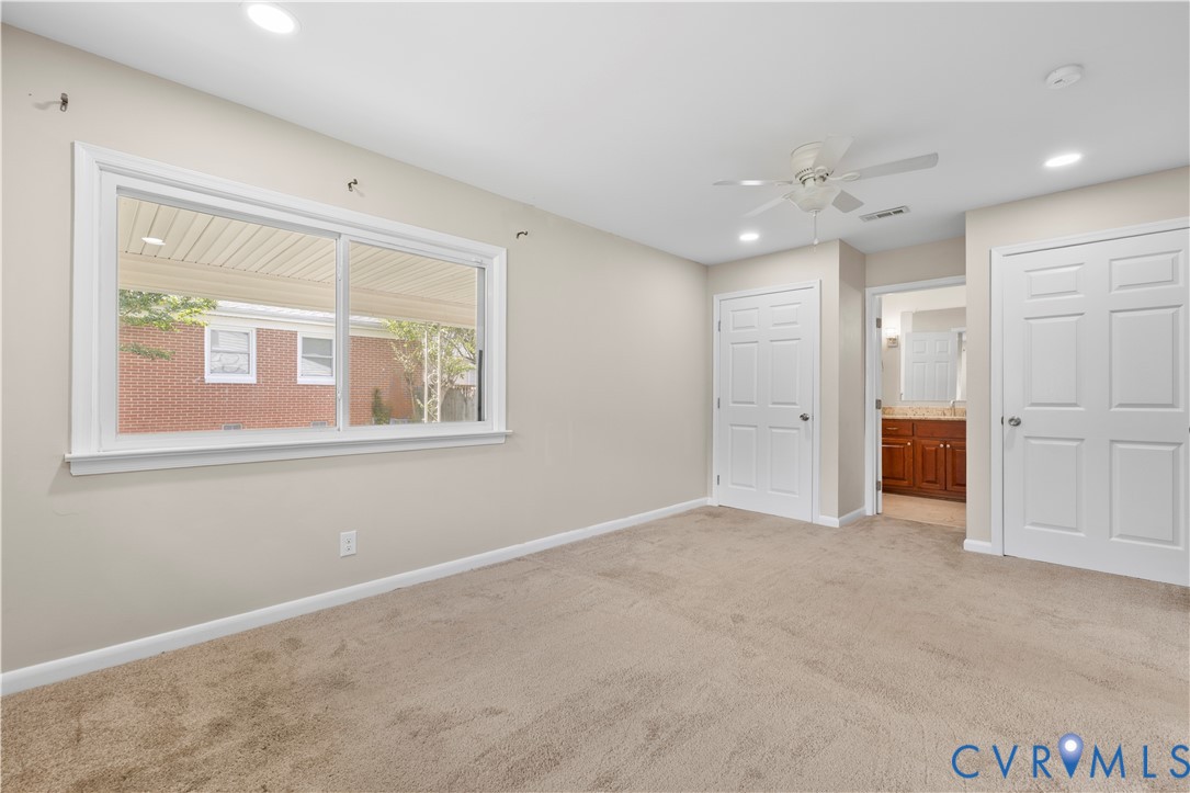 25108 Pinecroft Rd
