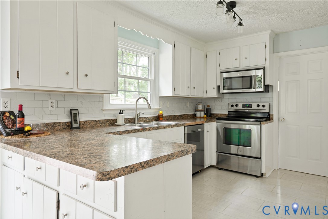 2614 Pleasant Run Dr