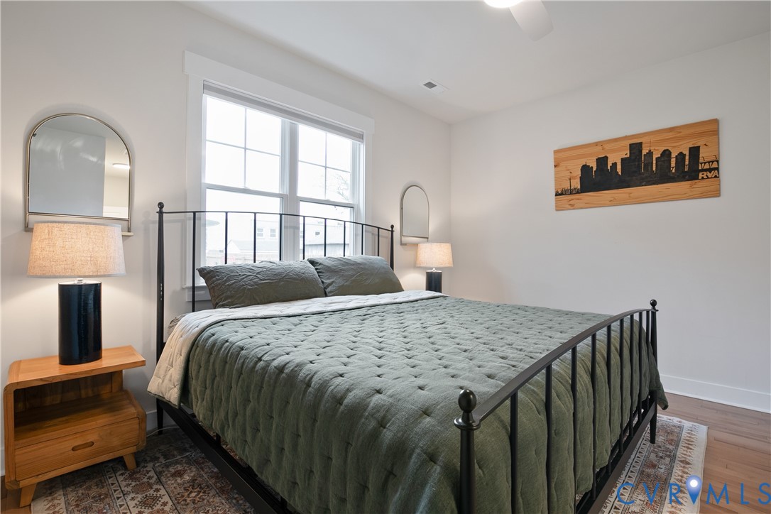 5400 Bloomingdale Ave