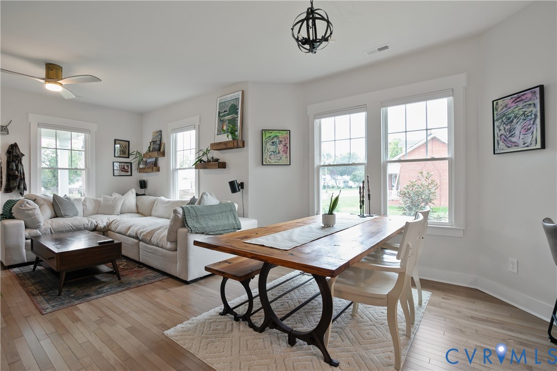 5400 Bloomingdale Ave