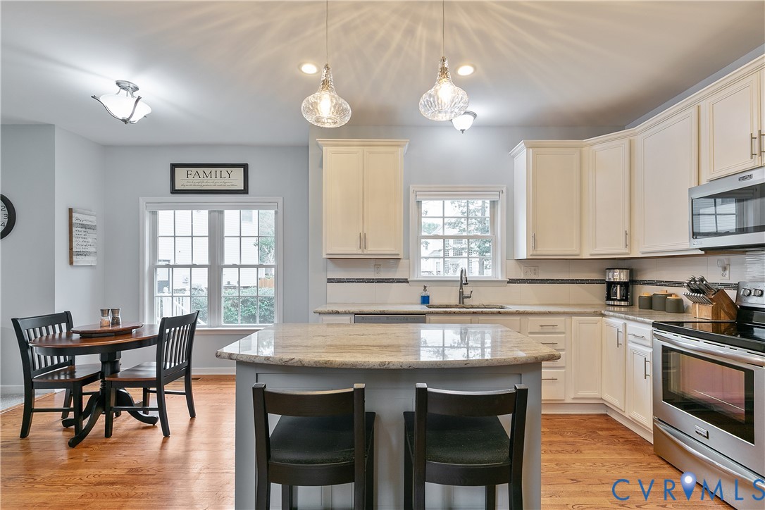 14706 Collington Turn