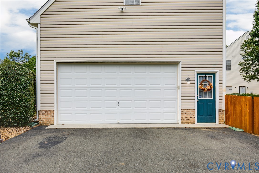 14706 Collington Turn