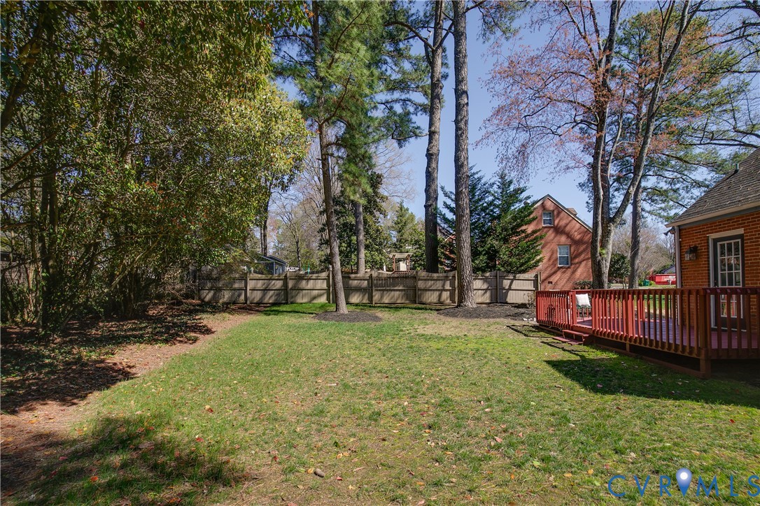 1202 Bobbiedell Ln