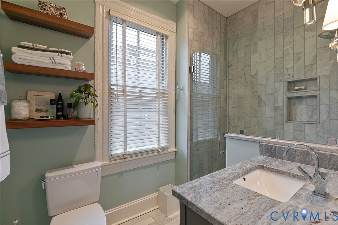 409 N Arthur Ashe Blvd