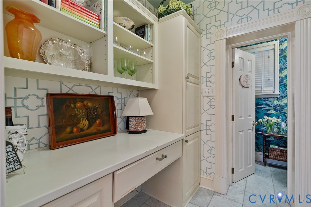 409 N Arthur Ashe Blvd