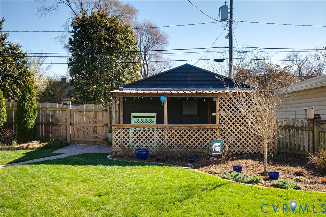 1709 W Laburnum Ave