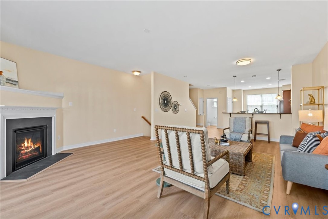 4823 Sapphire Dr Unit#4823