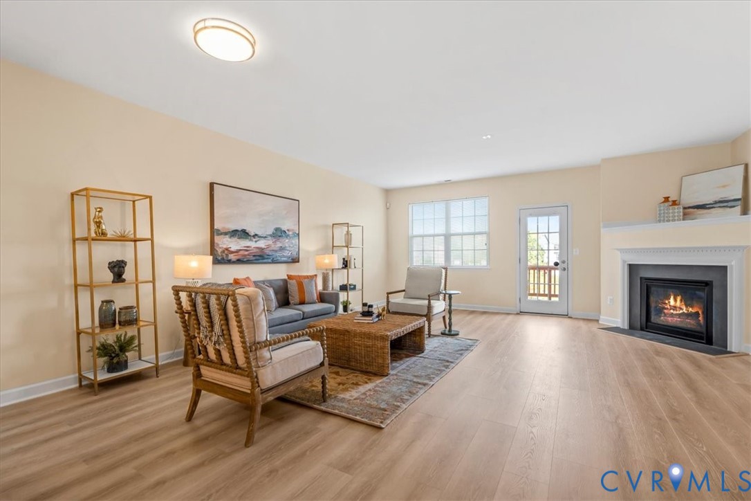 4823 Sapphire Dr Unit#4823