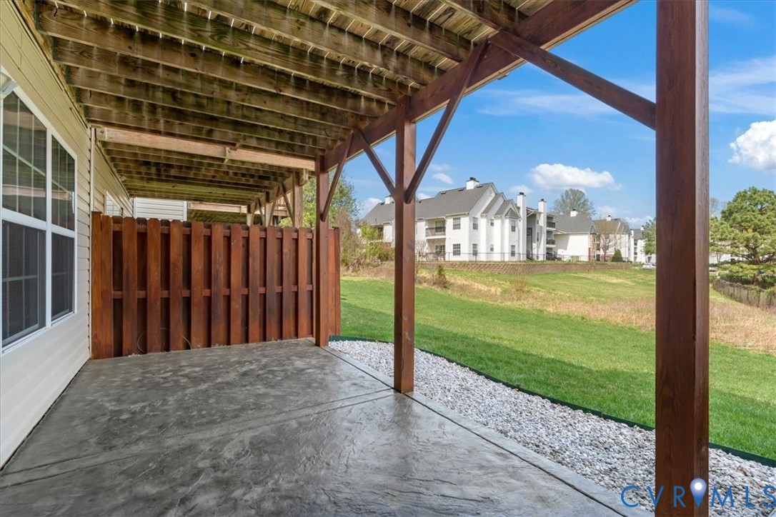 4823 Sapphire Dr Unit#4823