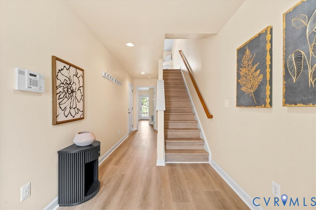 4823 Sapphire Dr Unit#4823