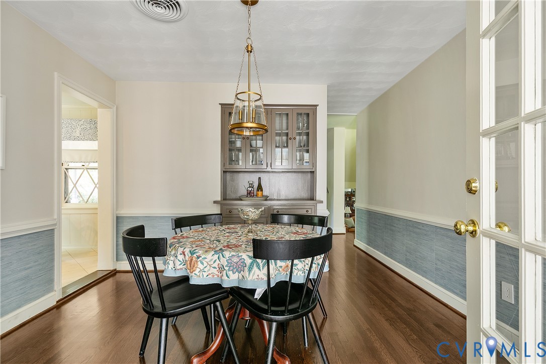 3041 Darnley Dr