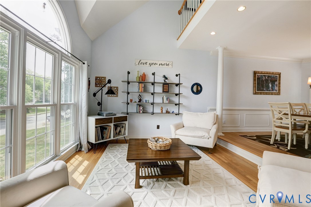 10159 Spring Ivy Ln
