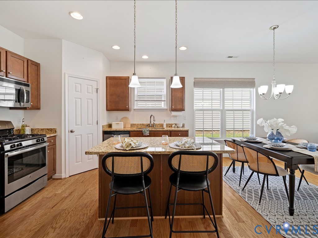 7438 Rose Stable Ct