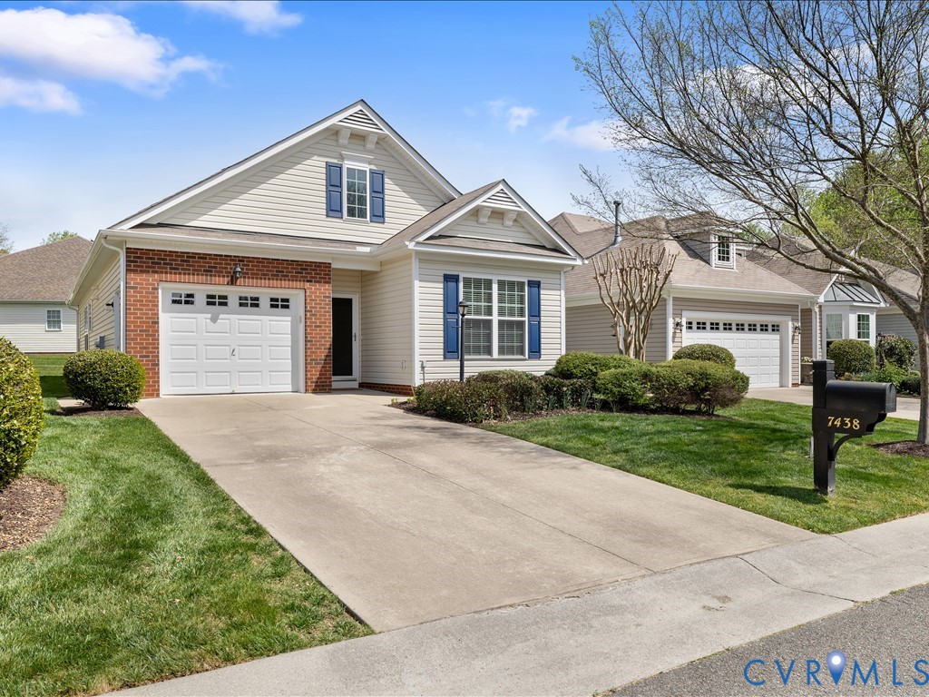 7438 Rose Stable Ct
