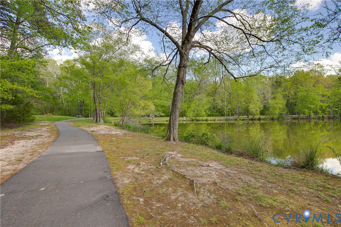 1632 Heritage Hill Dr