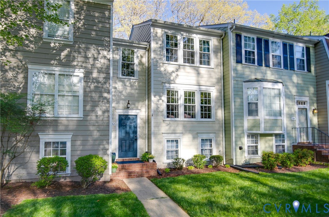 1632 Heritage Hill Dr