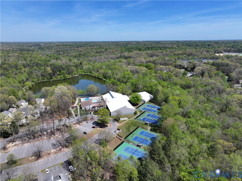 1632 Heritage Hill Dr