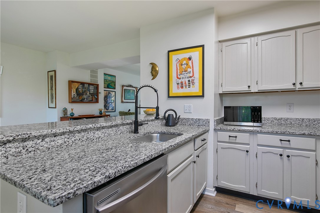 1632 Heritage Hill Dr