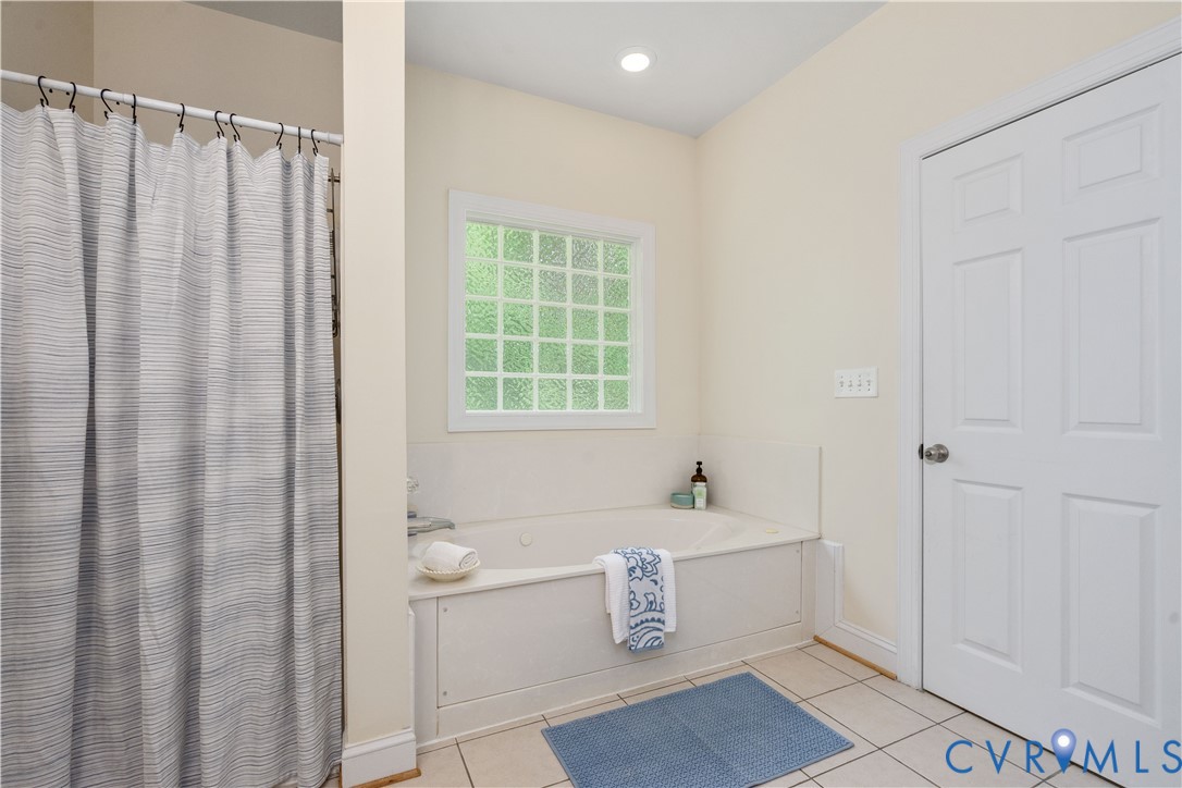 12081 Hunters Hawk Ct