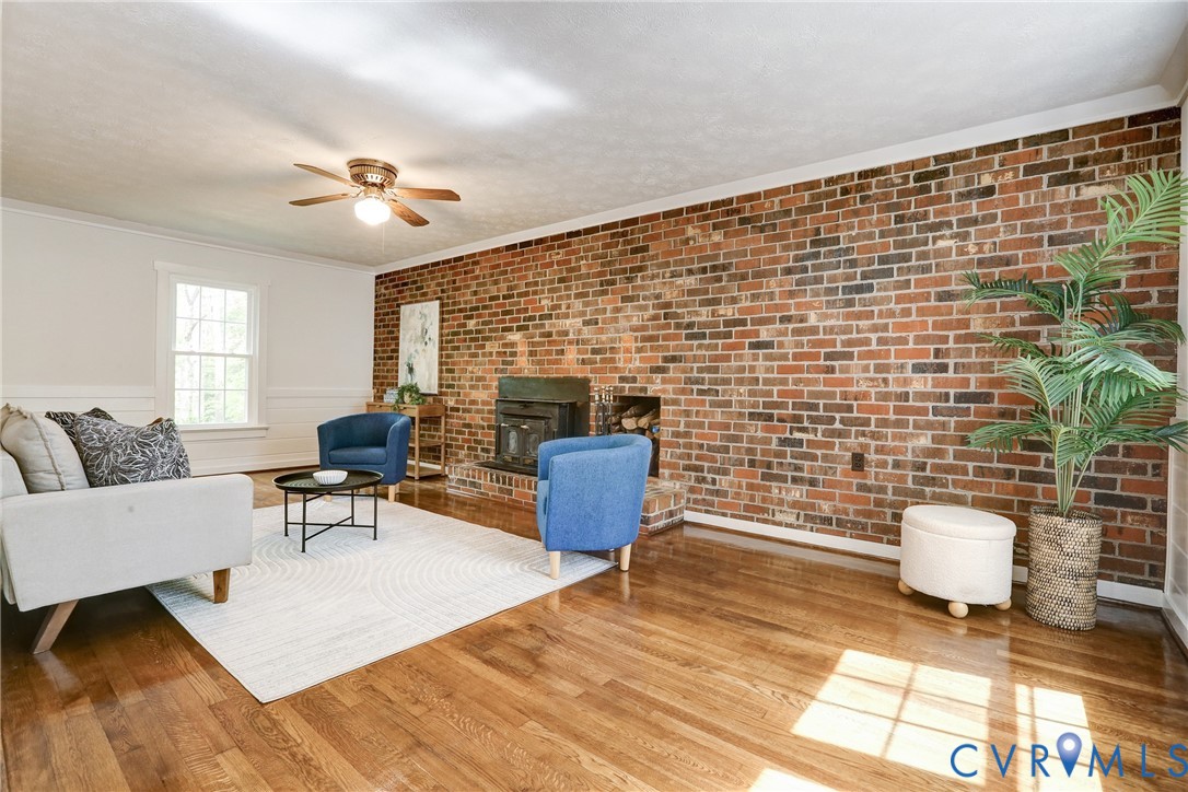 661 Greencastle Rd