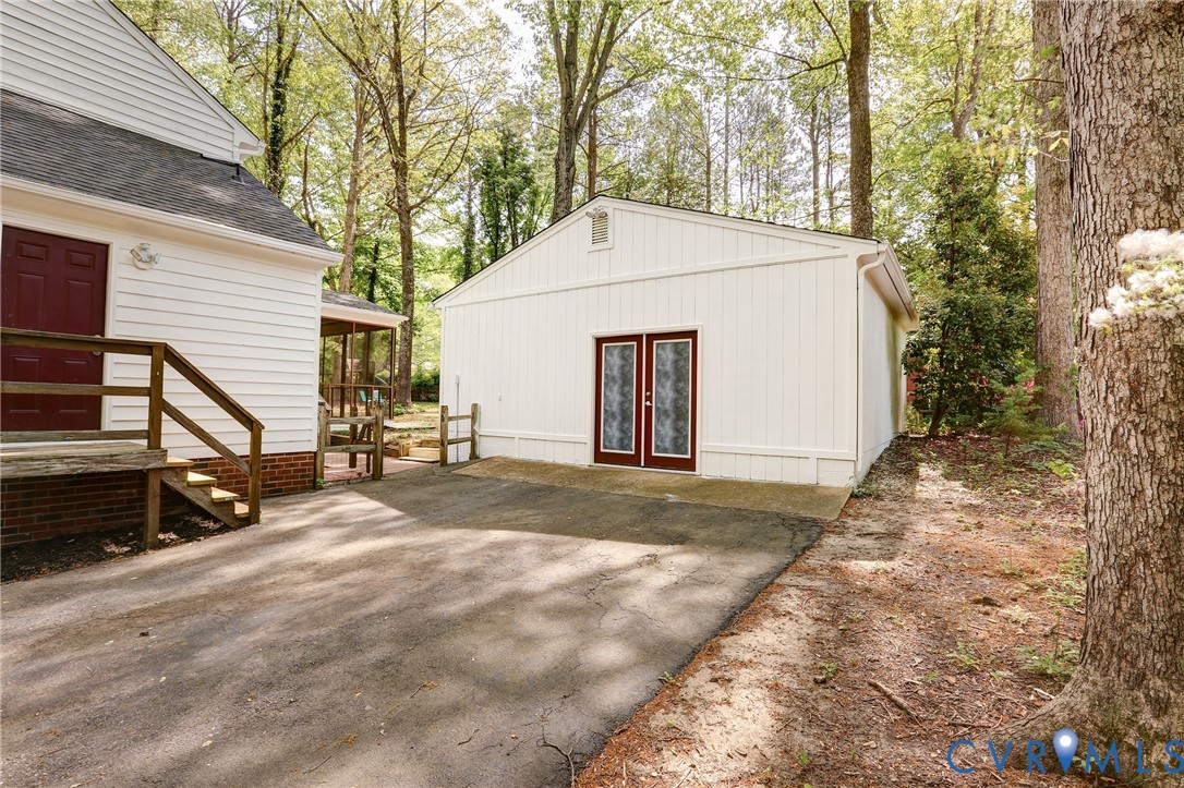 661 Greencastle Rd