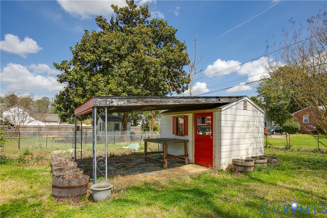 7607 Chamberlayne Ave