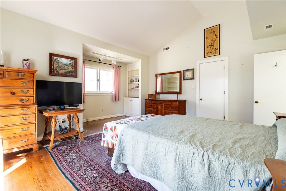 4222 Croatan Rd