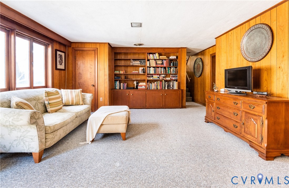 4222 Croatan Rd