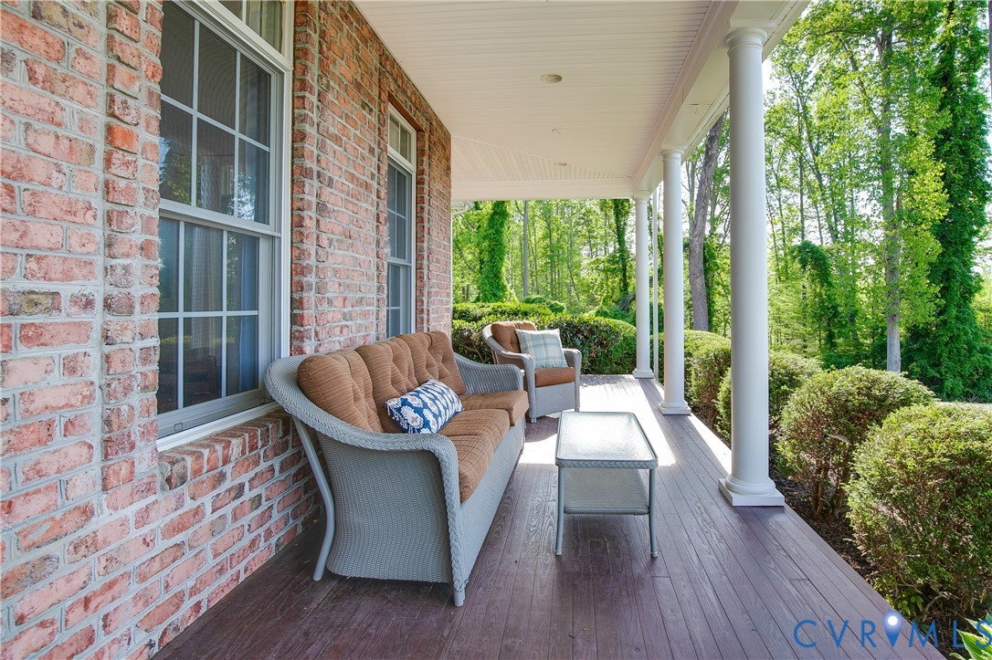 5297 Deer Beagle Ln