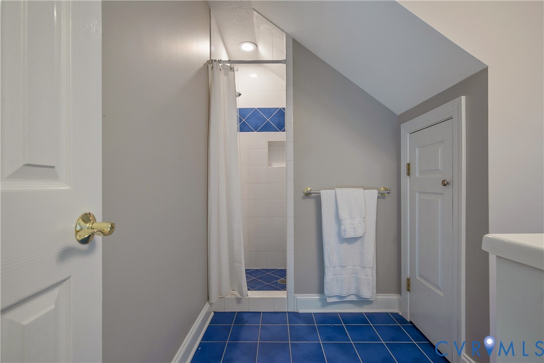 5297 Deer Beagle Ln