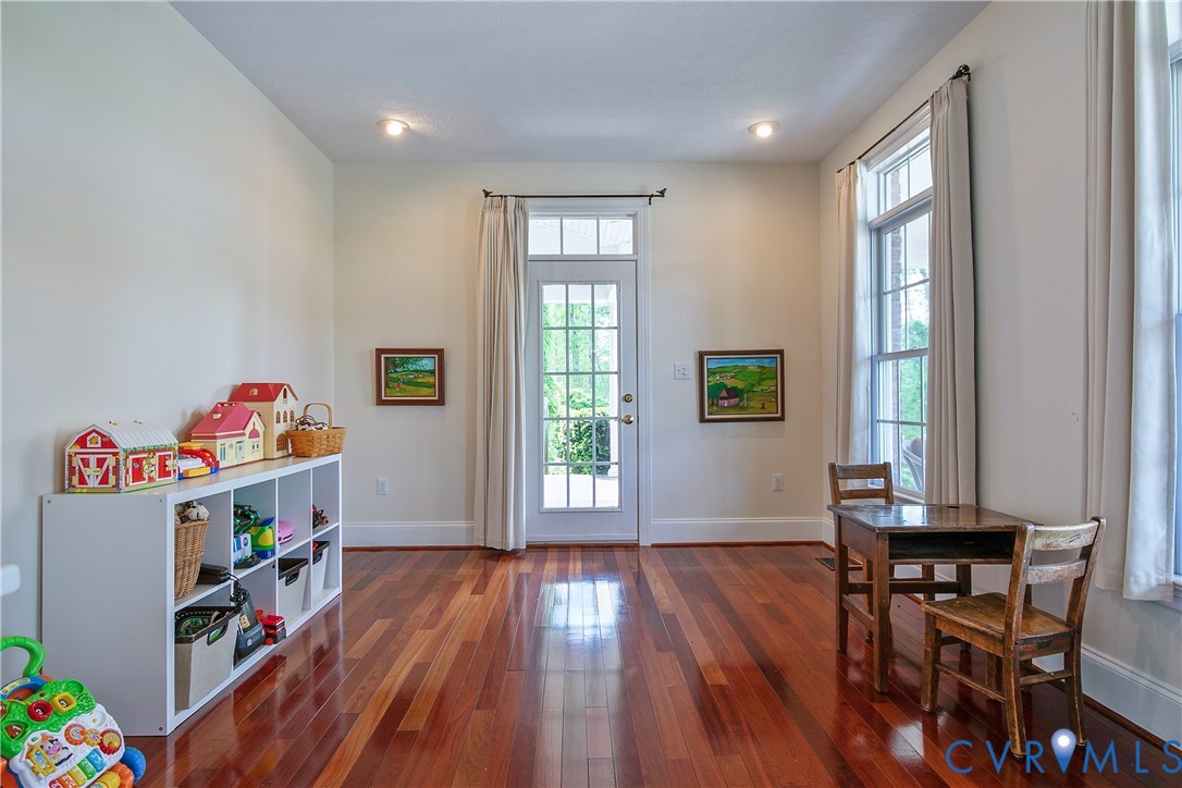 5297 Deer Beagle Ln